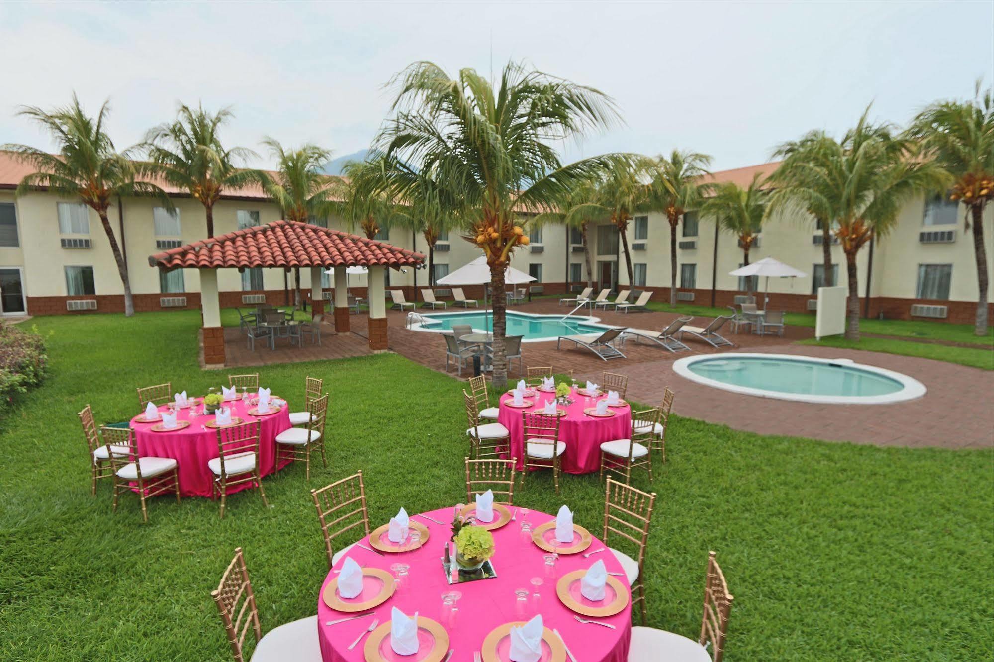 Comfort Inn Real La Union Ngoại thất bức ảnh